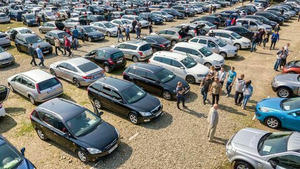 Vignette du programme télé American Pickers, la brocante made in USA (Le paradis des petites voitures) S19