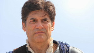 Vignette du programme télé Meurtres au paradis (Recette mortelle) S4 (3/8)