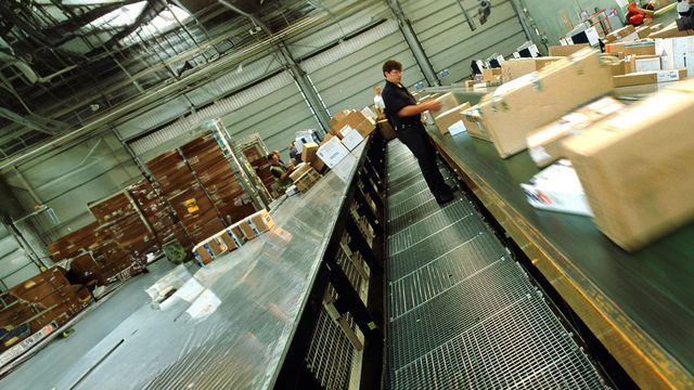 Vignette du programme télé La poste, une logistique XXL