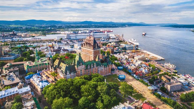 Vignette du programme télé Un jour ailleurs