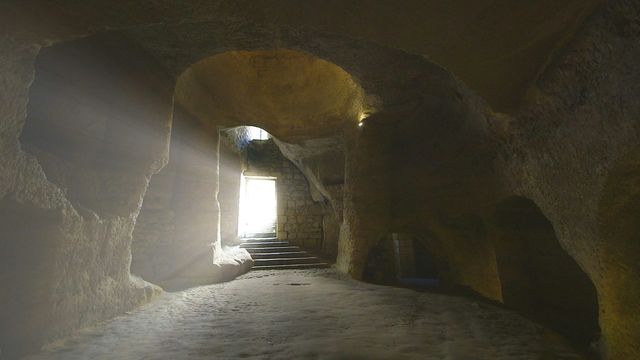 Vignette du programme télé La France des mystères - Saison 2