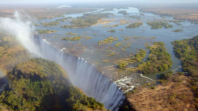 Vignette du programme télé L'Afrique vue du ciel - Saison 1