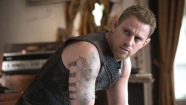 Vignette du programme télé Jupiter : le destin de l'univers