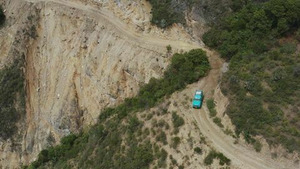 Vignette du programme télé Les routes de l'impossible (Venezuela : la malédiction de l'or noir) S16 (1/5)