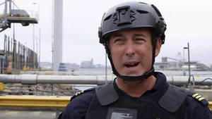 Vignette du programme télé Douanes sous haute surveillance (Le feu bactérien) S15 (n°10)