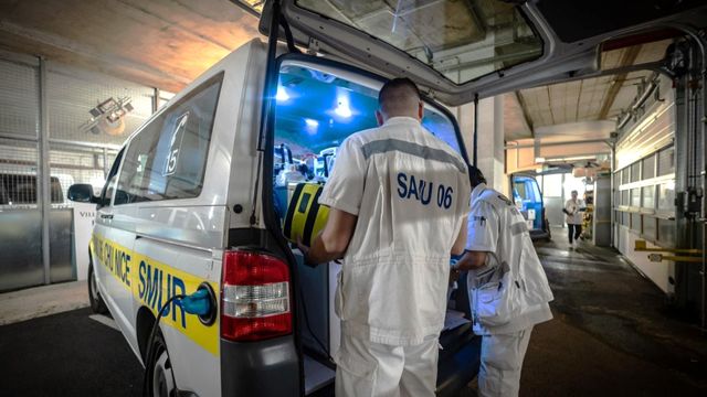 Vignette du programme télé 100 jours avec les secours - Saison 1