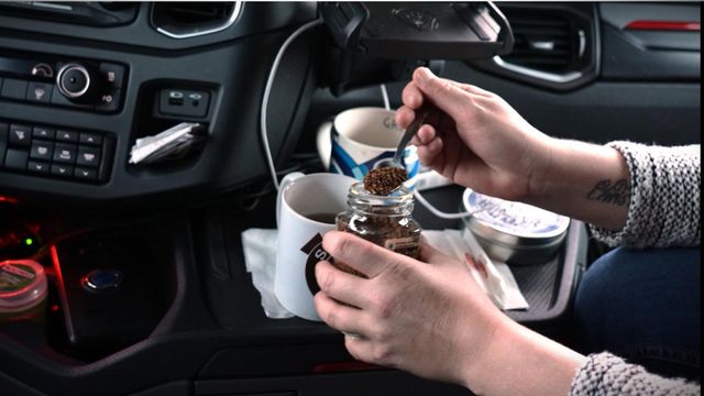 Vignette du programme télé Les routiers : profession chauffeur poids lourd - Saison 2