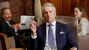 Vignette du programme télé New York police judiciaire (L'arnaqueuse) S21 (9/10)