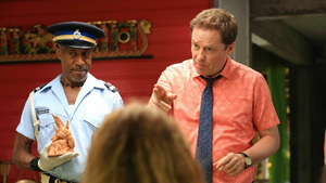 Vignette du programme télé Meurtres au paradis (La paix intérieure) S7 (6/8)