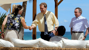 Vignette du programme télé Meurtres au paradis (Destination de rêve) S8 (3/8)