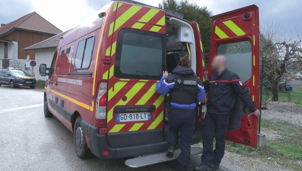 Vignette du programme télé 100 jours avec les gendarmes des Alpes