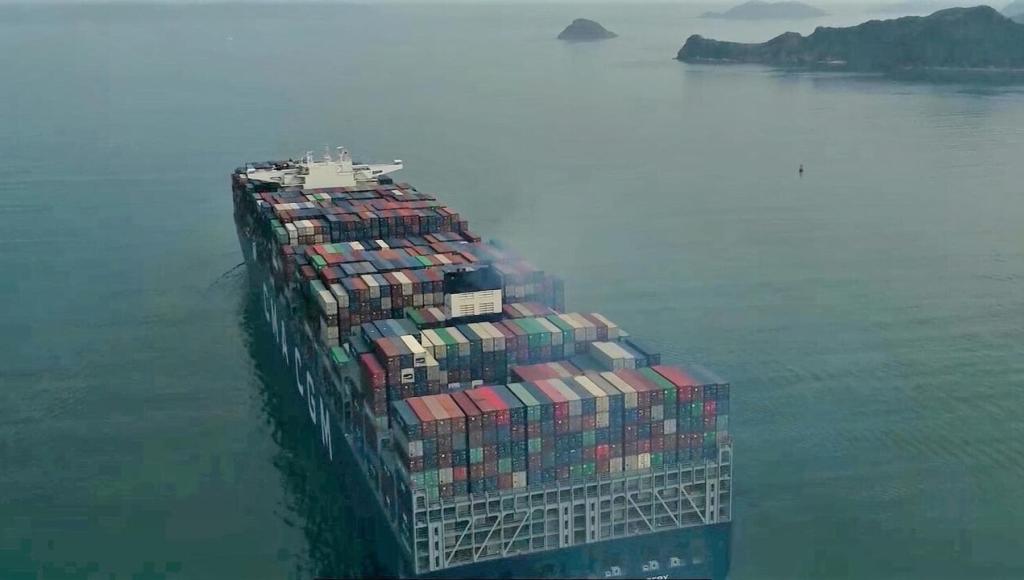 Vignette du programme télé Chantier XXL : Méga porte-conteneur français