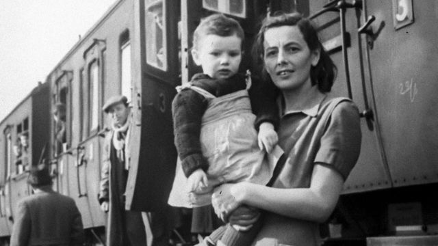 Vignette du programme télé Les survivants, l'impossible départ après la Shoah