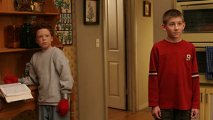 Vignette du programme télé Malcolm (Devine qui vient dormir ?) S6 (15/22)