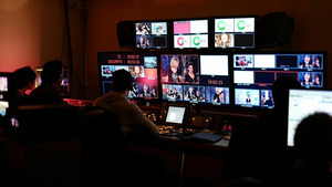 Vignette du programme télé C à vous S17