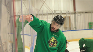 Vignette du programme télé Hockey sur glace, le match d'une île