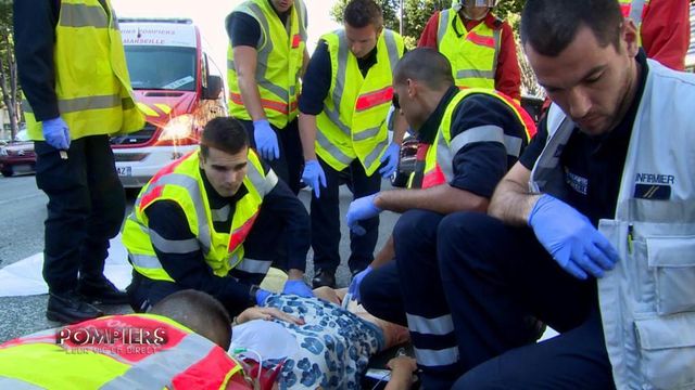 Vignette du programme télé Pompiers : leur vie en direct - Saison 1