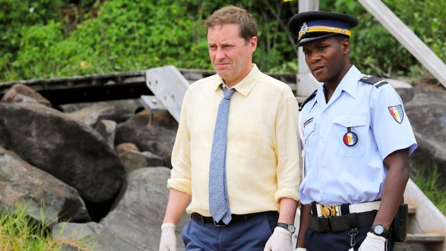 Vignette du programme télé Meurtres au paradis - Saison 8