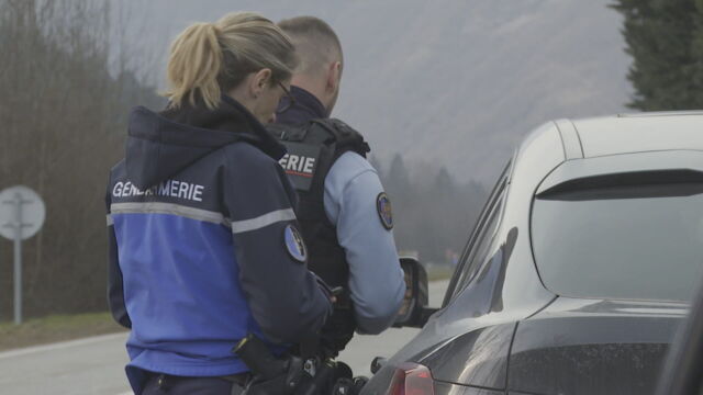 Vignette du programme télé 100 jours avec les gendarmes des Alpes
