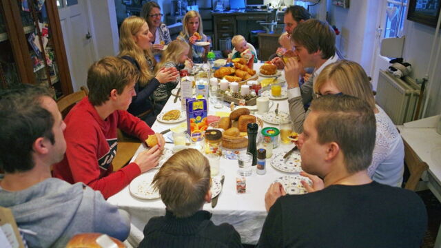 Vignette du programme télé Vacances des familles nombreuses : un défi XXL