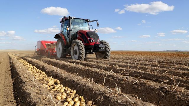 Vignette du programme télé Mécaniques agricoles - Saison 4