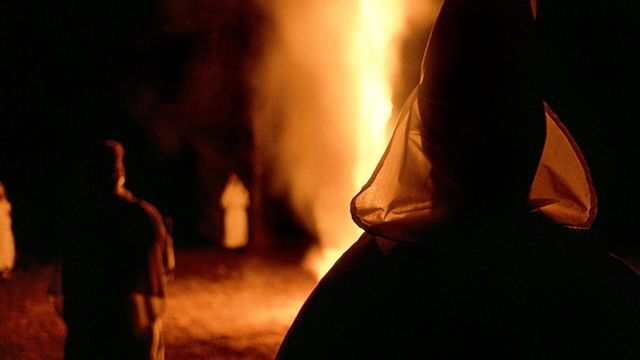 Vignette du programme télé Ku Klux Klan. Société secrète de la terreur