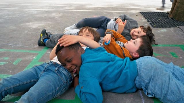 Vignette du programme télé Qu'est-ce qu'on va faire de toi ?