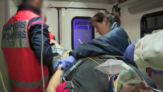 Vignette du programme télé 100 jours avec les secours - Saison 1