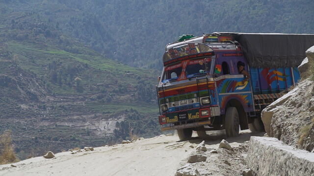 Vignette du programme télé Les routes de l'impossible