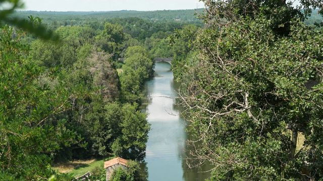 Vignette du programme télé Invitation au voyage