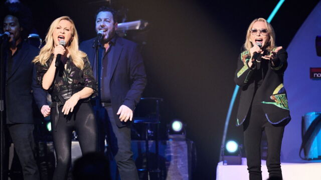 Vignette du programme télé Véronique Sanson : Hasta Luego ! (au Dôme de Paris)