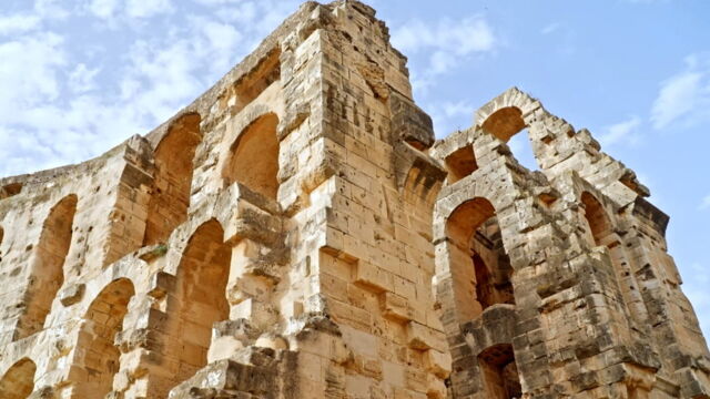Vignette du programme télé Le Colisée - Les arènes du pouvoir