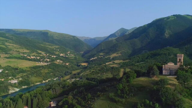 Vignette du programme télé L'Italie entre ciel et mer