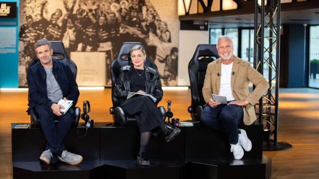 Vignette du programme télé Au micro ! Une nouvelle voix pour le foot