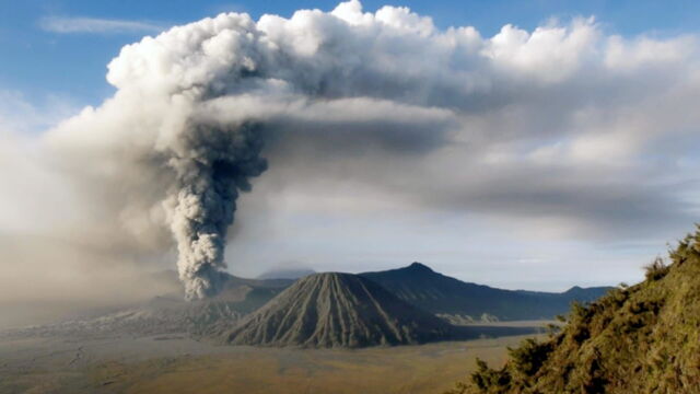 Vignette du programme télé Des volcans et des hommes