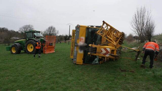 Vignette du programme télé 100 jours avec les dépanneurs de l'autoroute