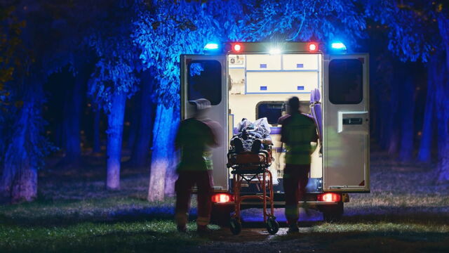 Vignette du programme télé 100 jours avec les secours
