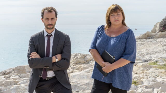 Vignette du programme télé La stagiaire