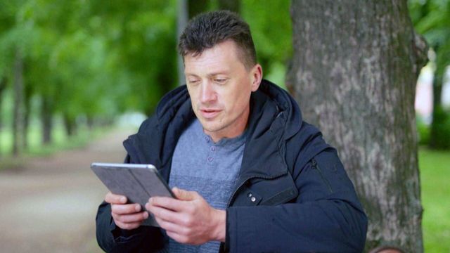 Vignette du programme télé Espionnés par nos apps