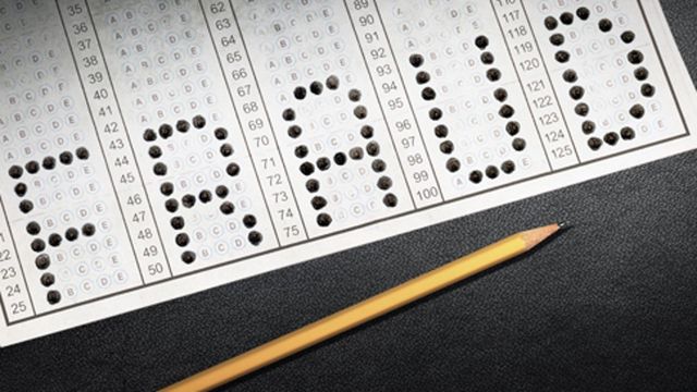 Vignette du programme télé Prête à tout pour mon enfant, même l'illégalité !