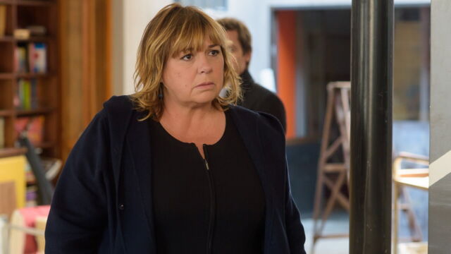 Vignette du programme télé La stagiaire