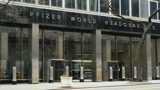 Vignette du programme télé Viagra, l'histoire de la petite pilule bleue