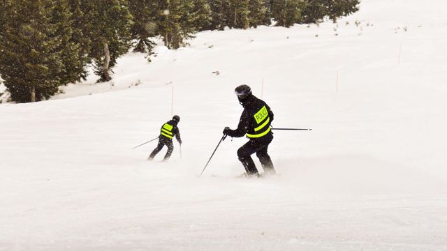 Vignette du programme télé Alpes : quand la police chausse les skis