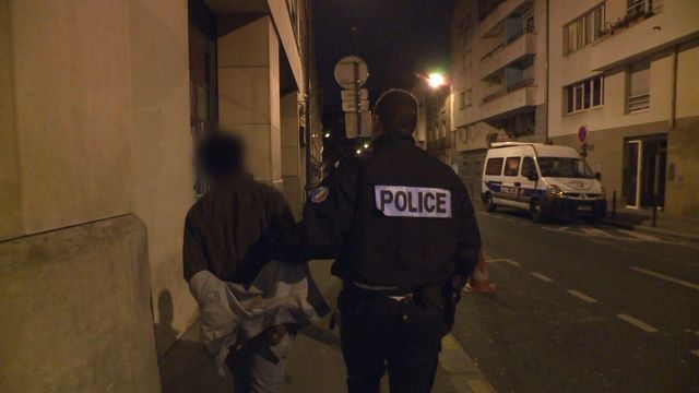 Vignette du programme télé 100 jours avec les gendarmes des Alpes - Saison 1