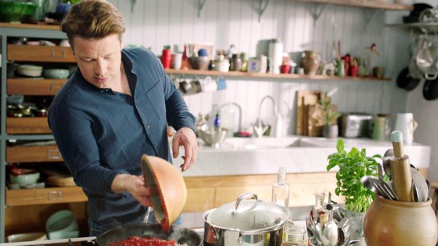 Vignette du programme télé Cuisinez en 5 ingrédients avec Jamie Oliver
