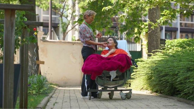 Vignette du programme télé Ici et maintenant - Au coeur d'une unité de soins palliatifs