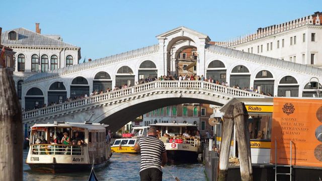 Vignette du programme télé Invitation au voyage