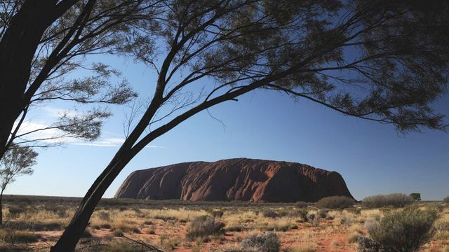 Vignette du programme télé La valse des continents - Saison 1