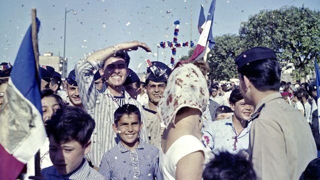 Vignette du programme télé Guerre d'Algérie, la déchirure - Saison 1