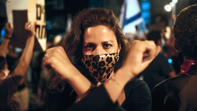 Vignette du programme télé Coexistence, mes fesses !